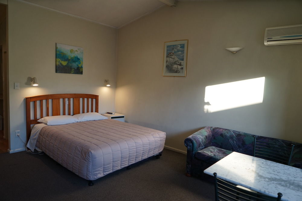 Tui Lodge Motel Крайстчёрч Экстерьер фото